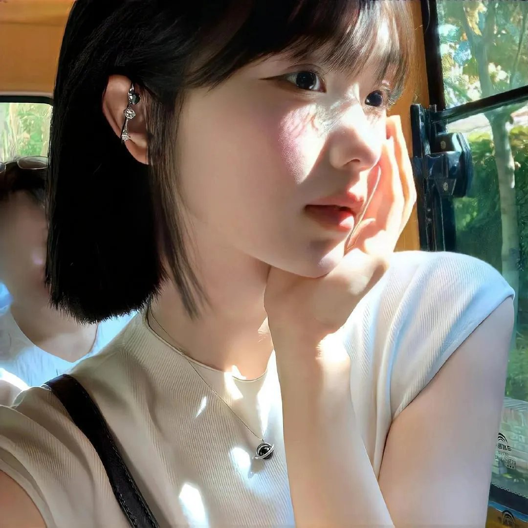 最近，妹妹的样子有点怪